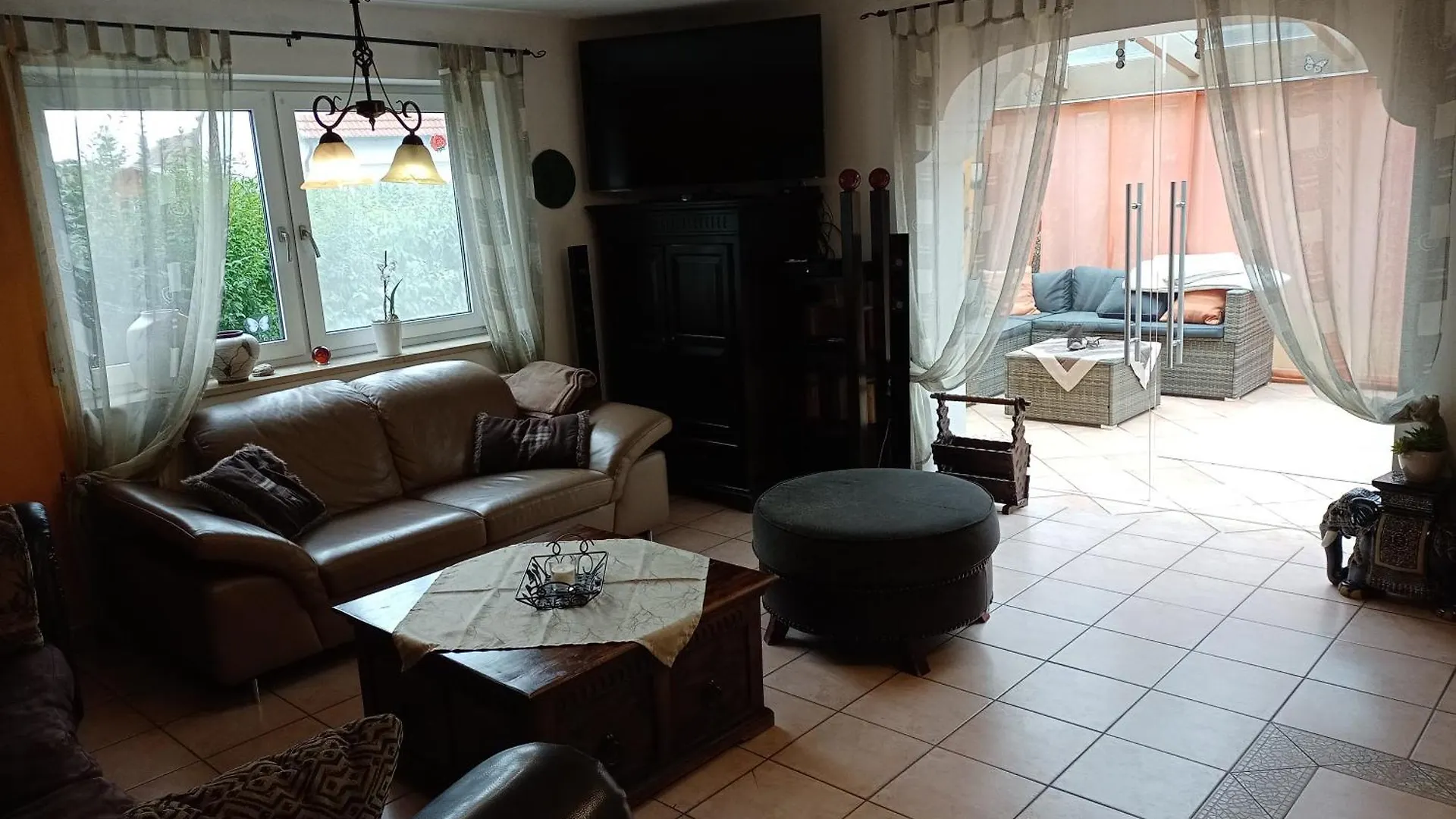 Holiday home Neu Ferienhaus Mit Poolhalle Und Sauna Pyrbaum Germany