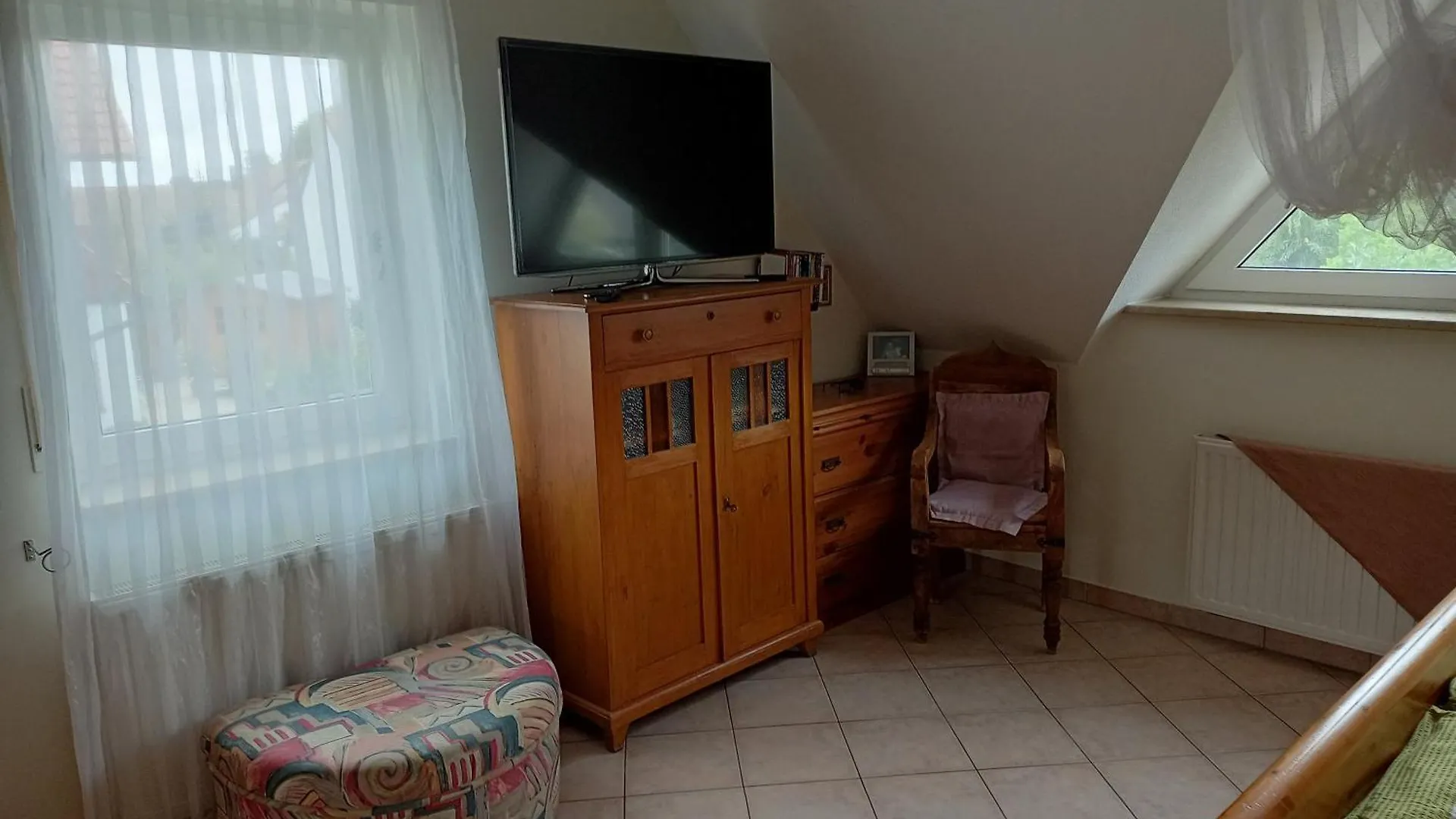Holiday home Neu Ferienhaus Mit Poolhalle Und Sauna Pyrbaum