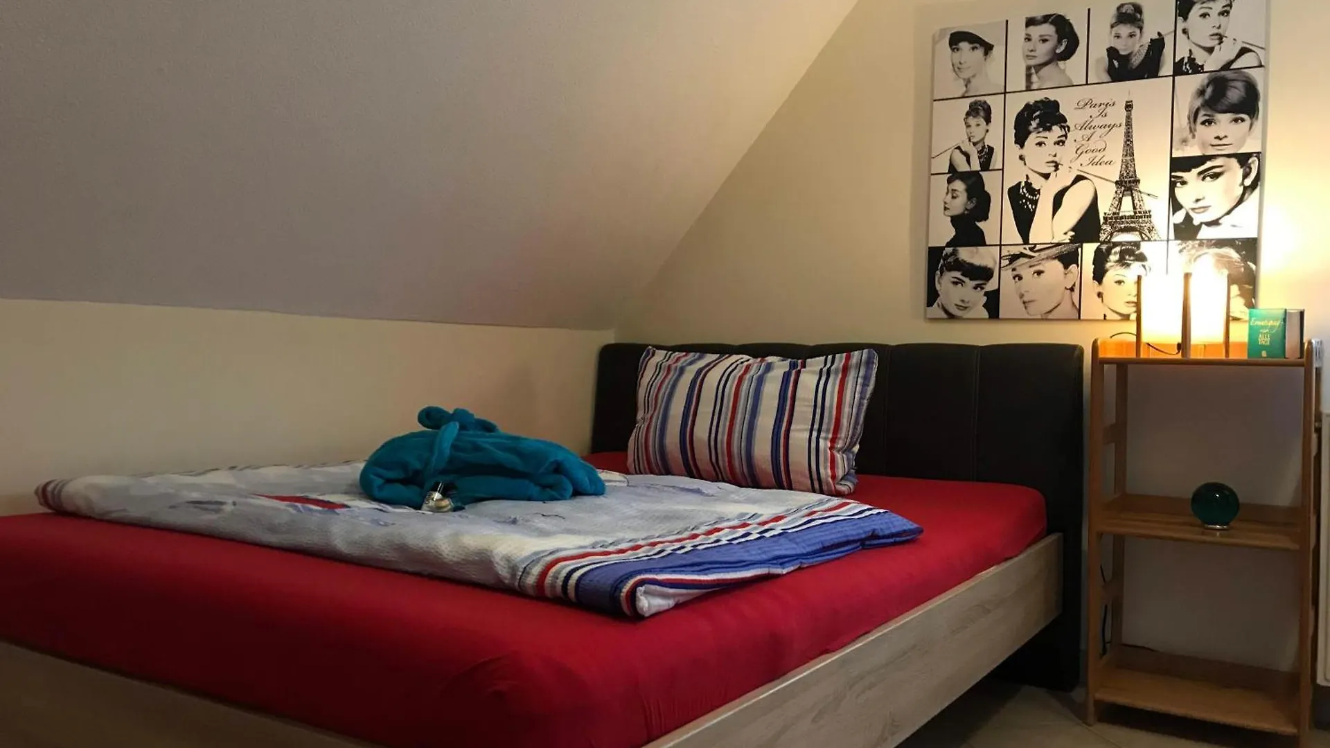 Neu Ferienhaus Mit Poolhalle Und Sauna Pyrbaum 0*,  Germany
